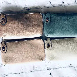 Kendall Crossbody