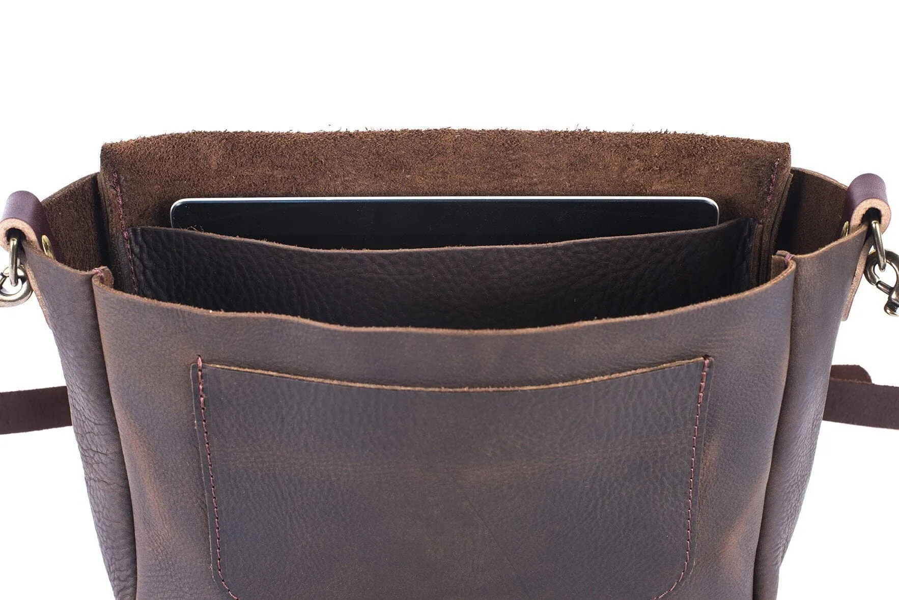 KINDLE LEATHER SATCHEL - MOCHA