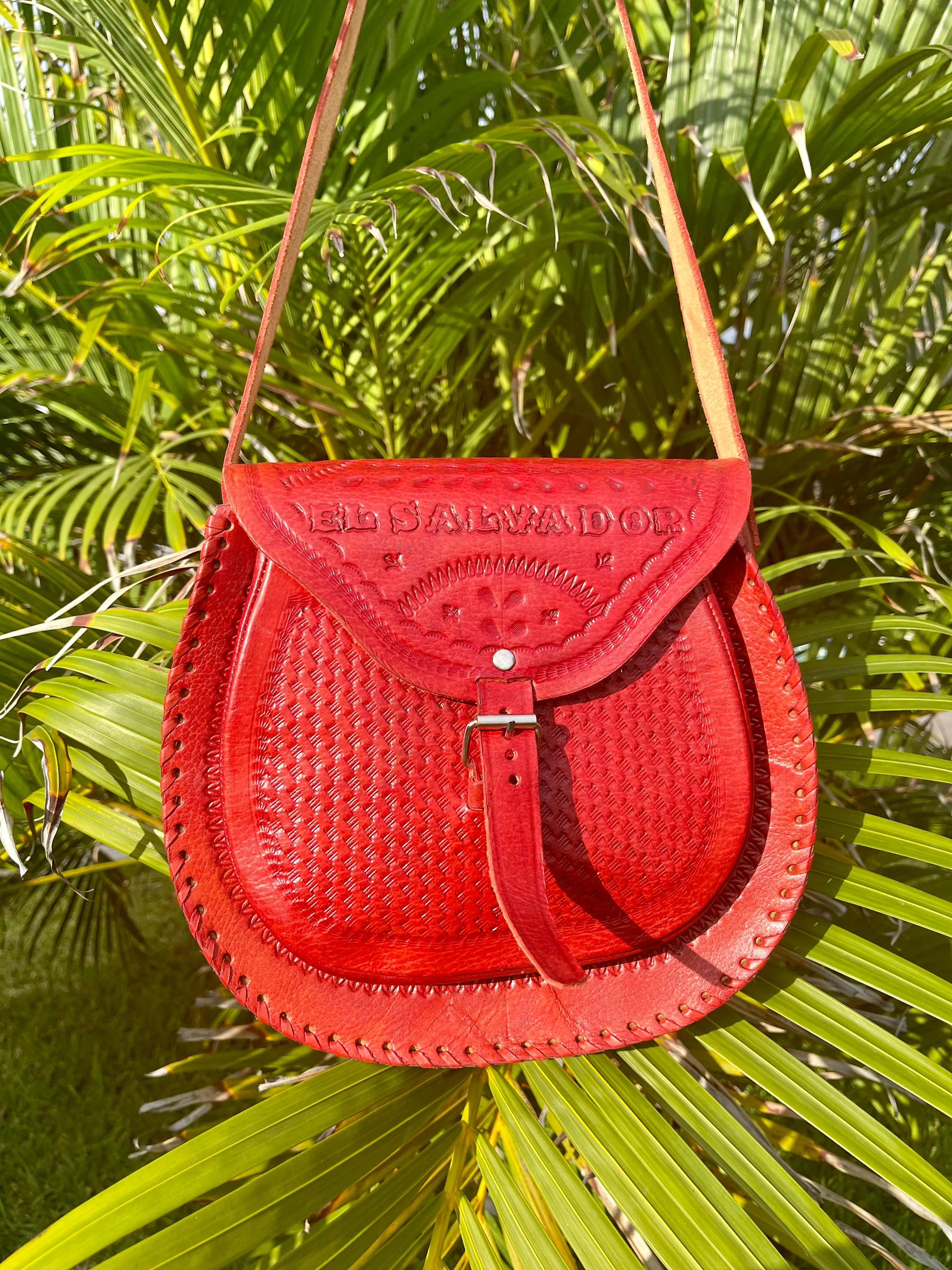 Large Handmade Leather Purse- Cartera de Cuero Puro