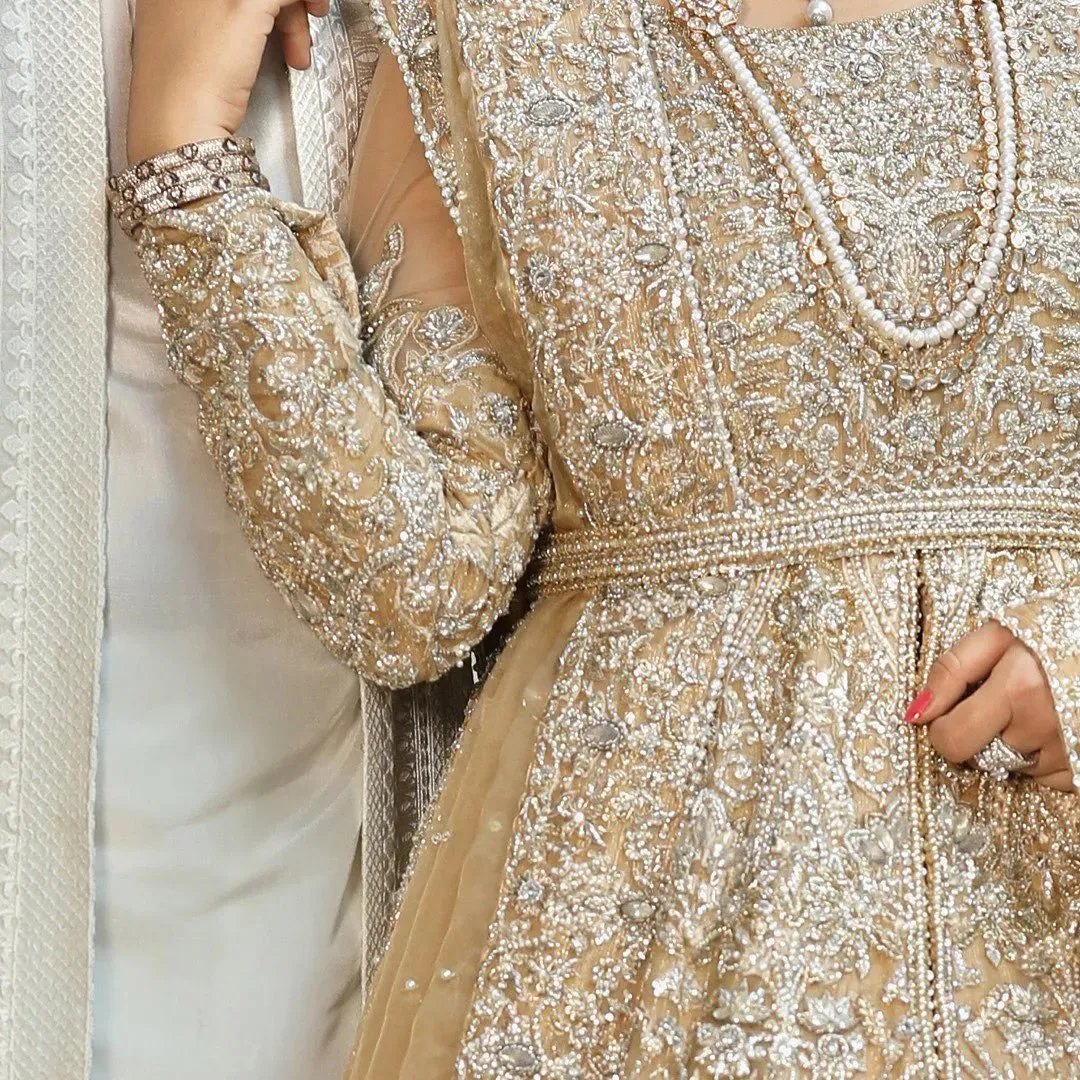 Latest Elegant Golden Bridal Dress Pakistani #BS924
