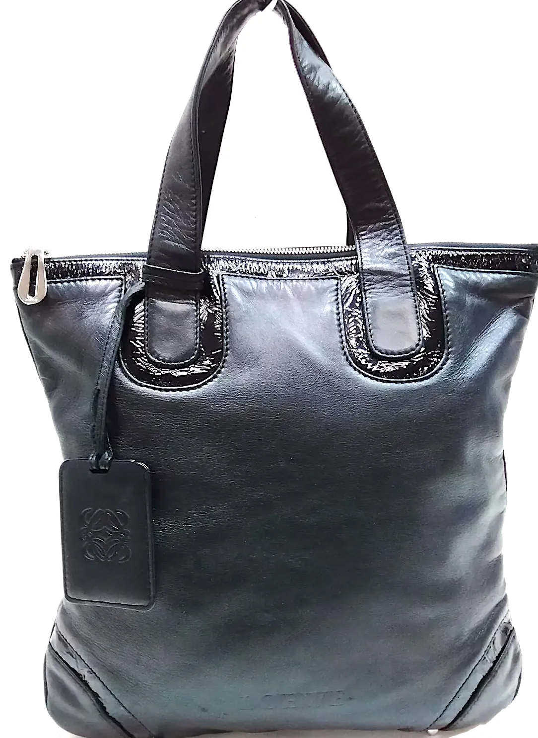 LOEWE Madrid. Black Leather Shoulderbag / Handbag