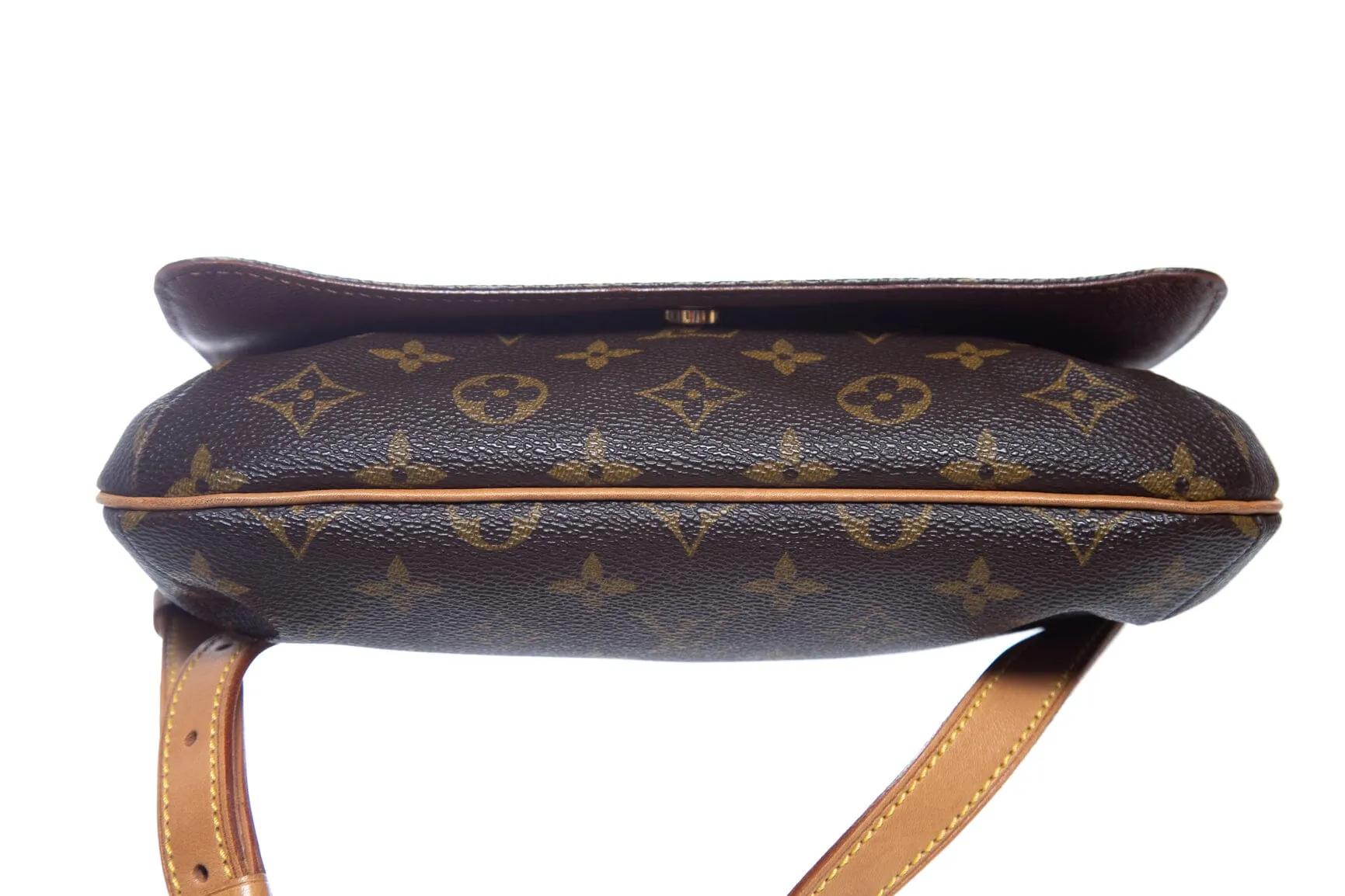 Louis Vuitton 2000 Monogram Musette Tango Handbag