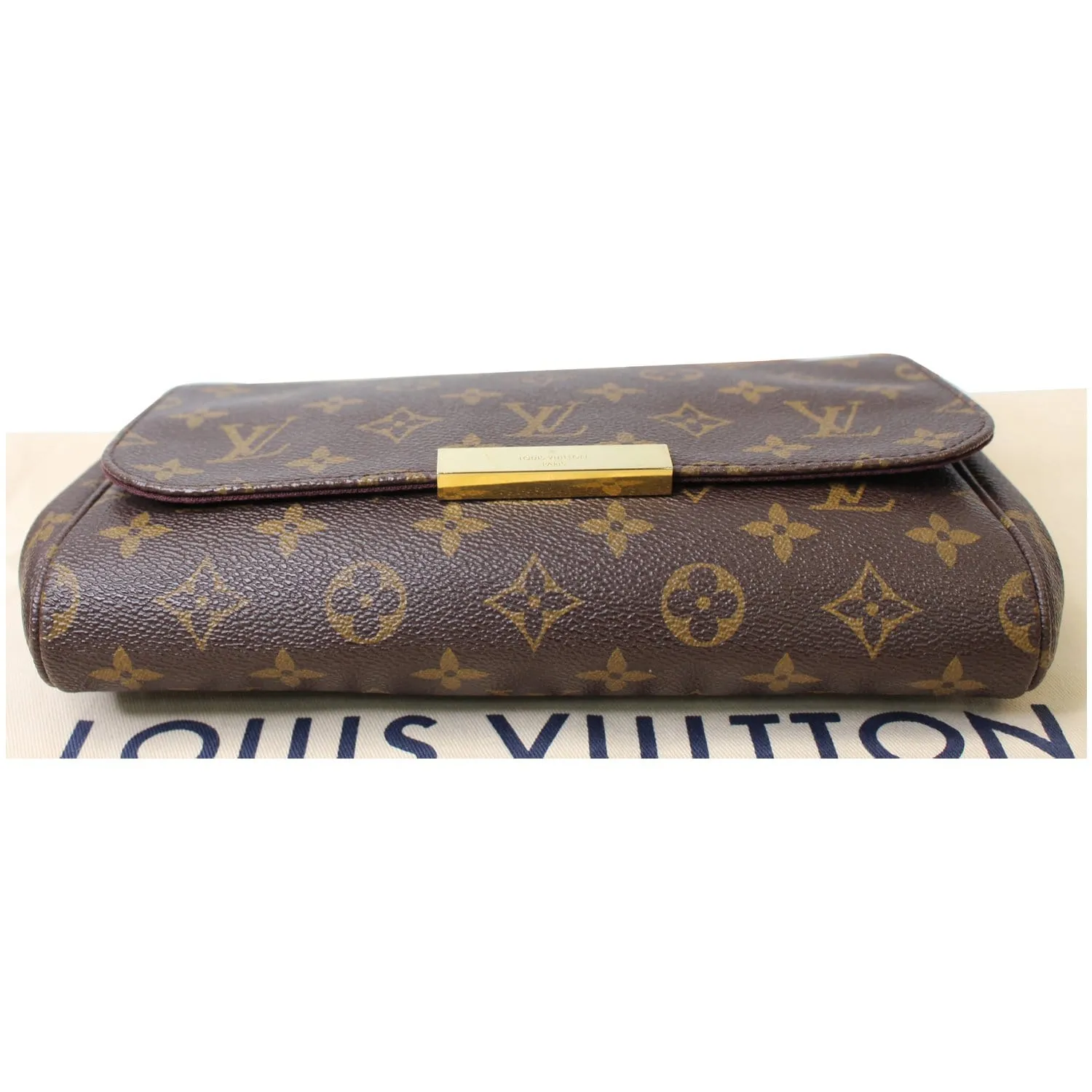 LOUIS VUITTON Favorite MM Monogram Canvas Crossbody Bag Brown