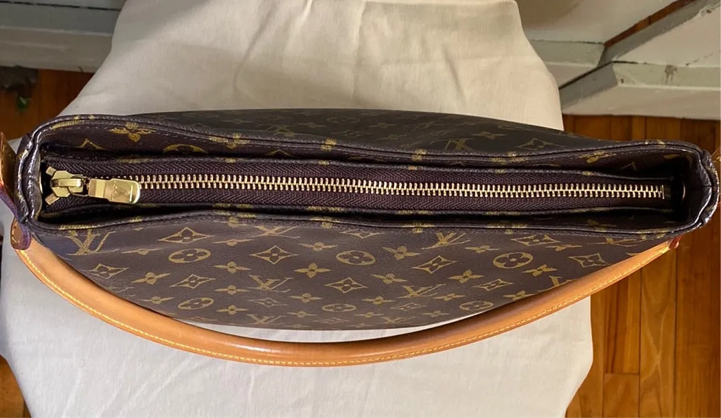 Louis Vuitton Looping GM Monogram Canvas Shoulder Bag