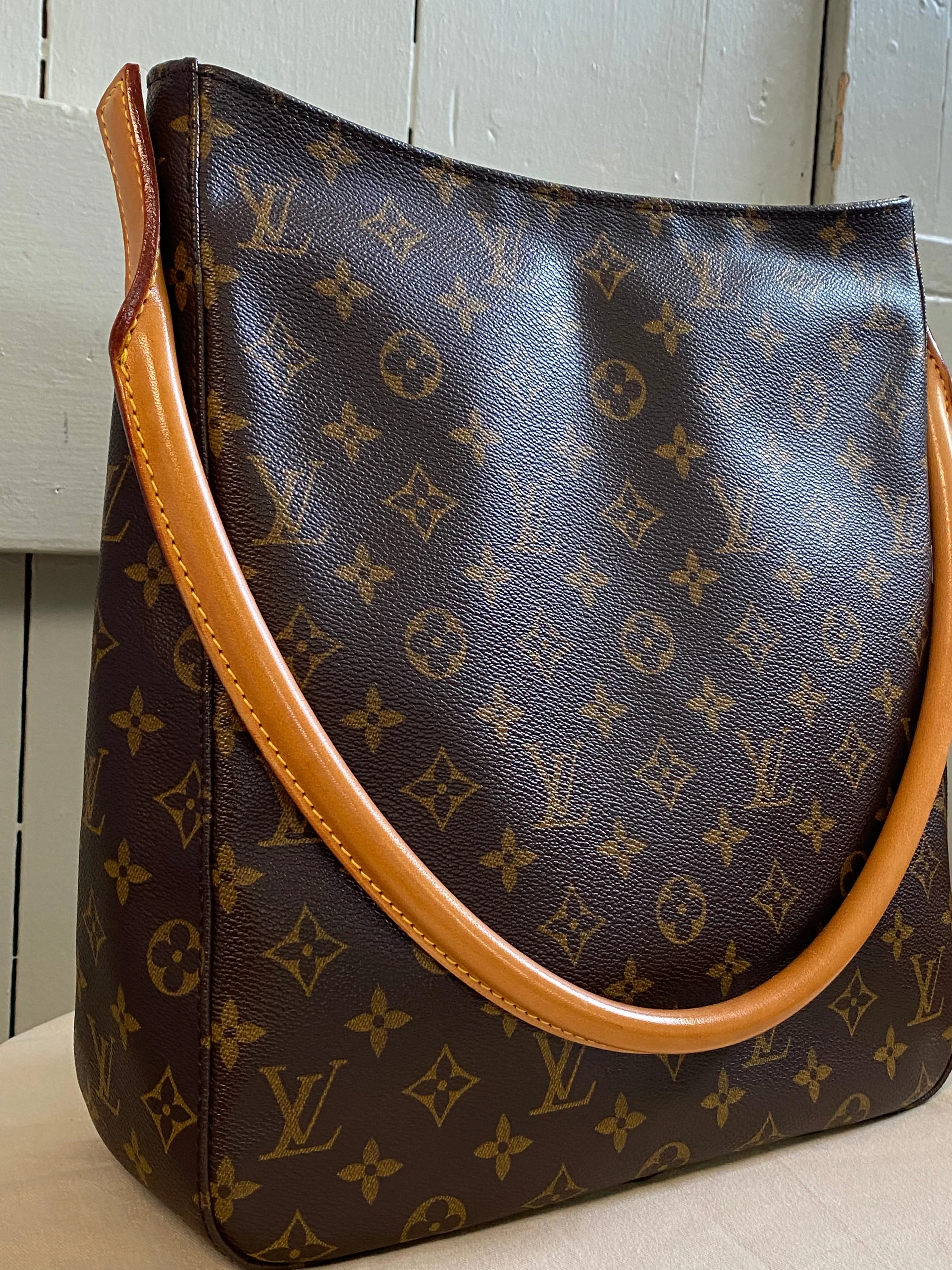 Louis Vuitton Looping GM Monogram Canvas Shoulder Bag