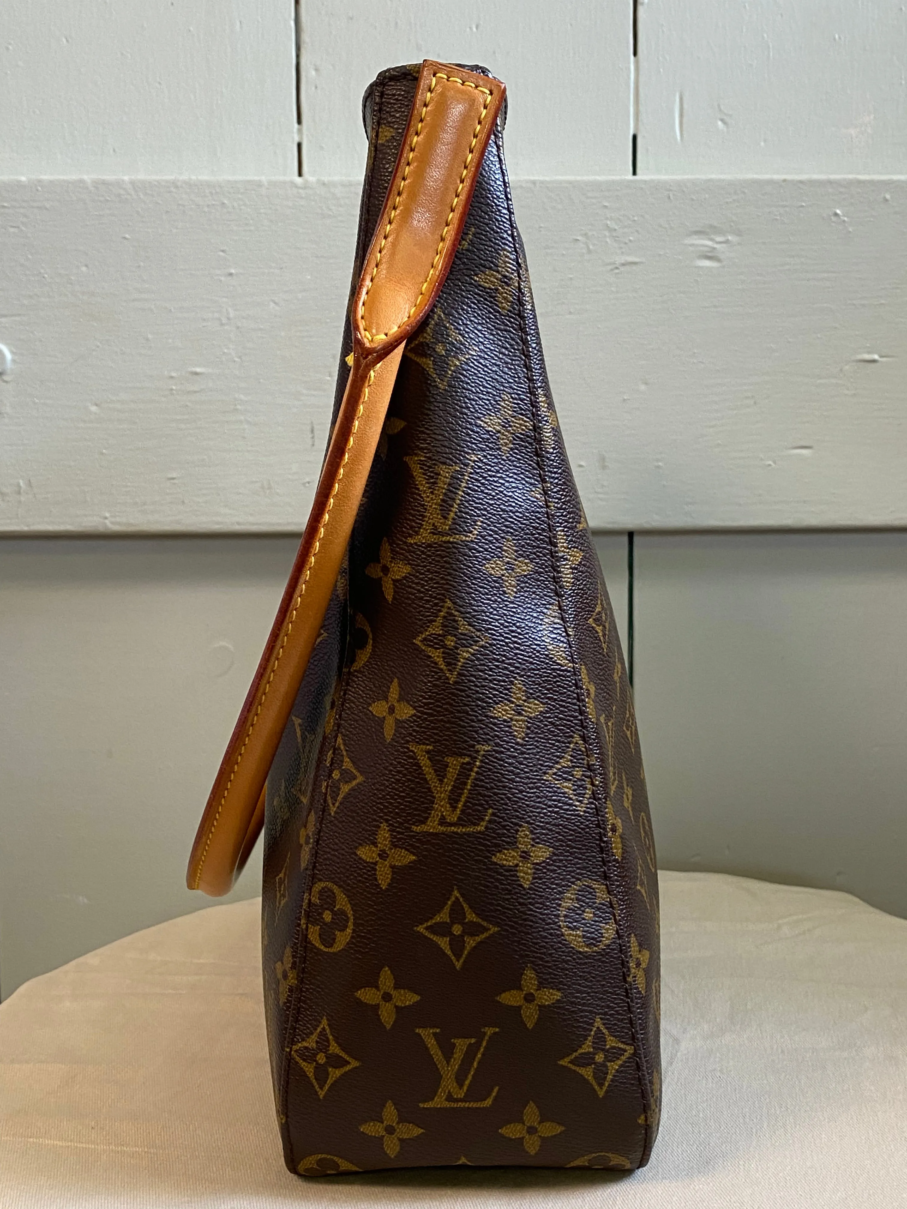 Louis Vuitton Looping GM Monogram Canvas Shoulder Bag