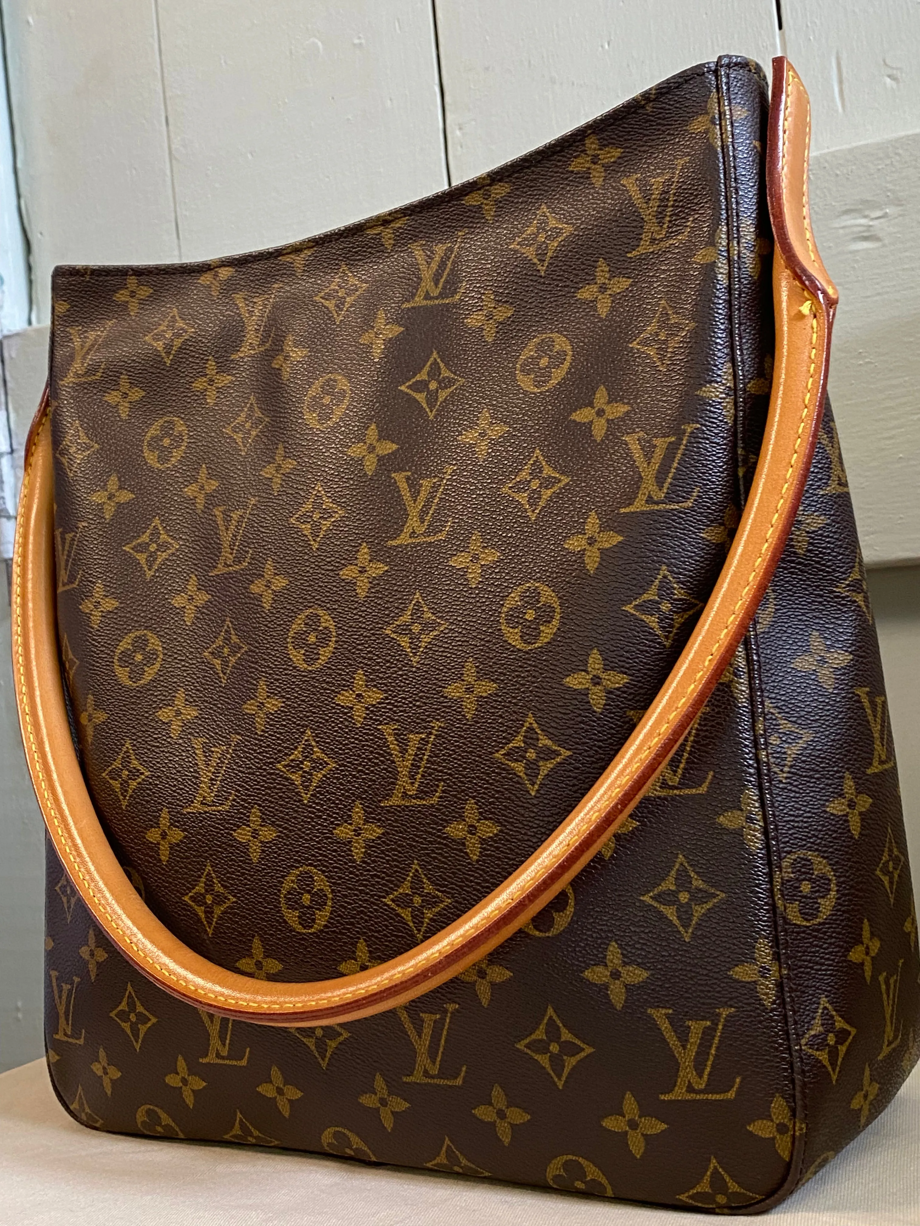 Louis Vuitton Looping GM Monogram Canvas Shoulder Bag