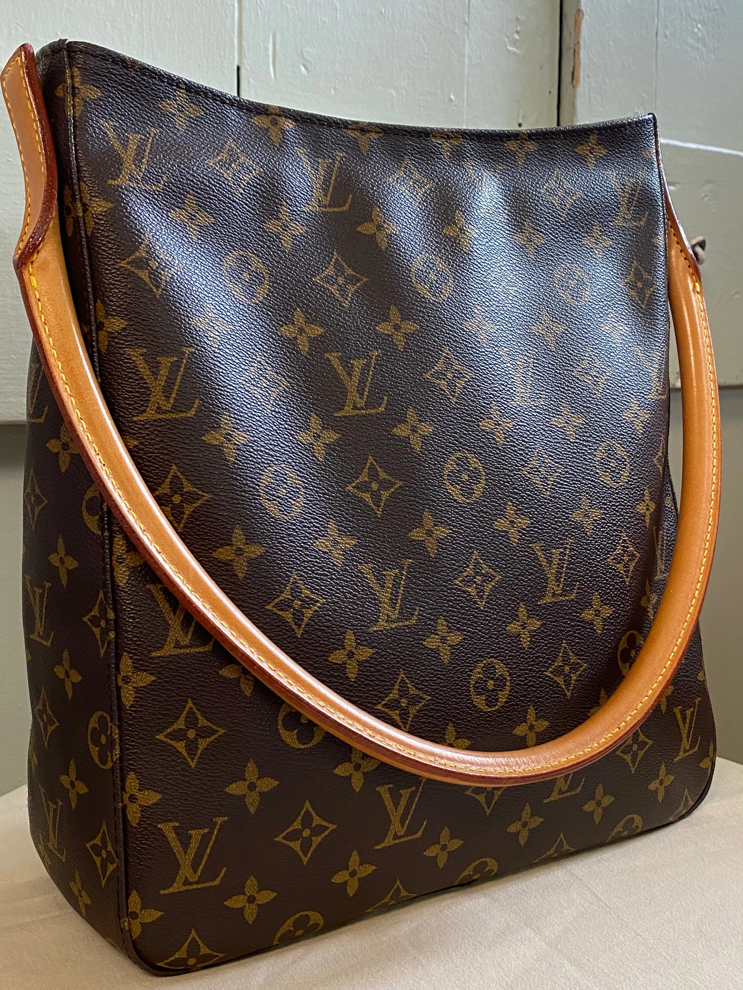 Louis Vuitton Looping GM Monogram Canvas Shoulder Bag