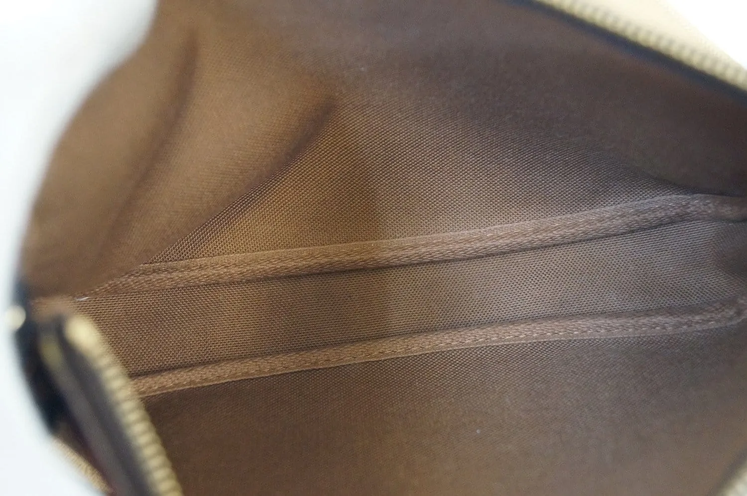 LOUIS VUITTON Monogram Canvas Pochette Accessoires Handbag