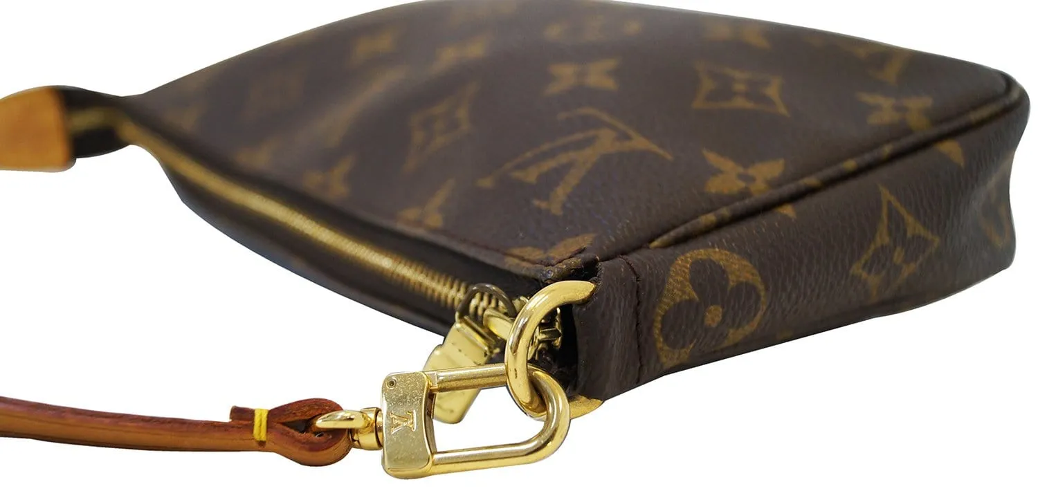 LOUIS VUITTON Monogram Canvas Pochette Accessoires Handbag