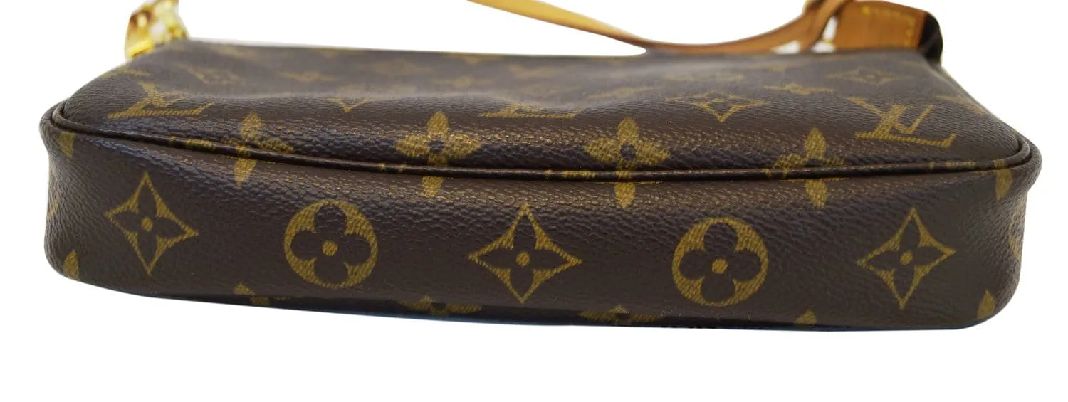 LOUIS VUITTON Monogram Canvas Pochette Accessoires Handbag
