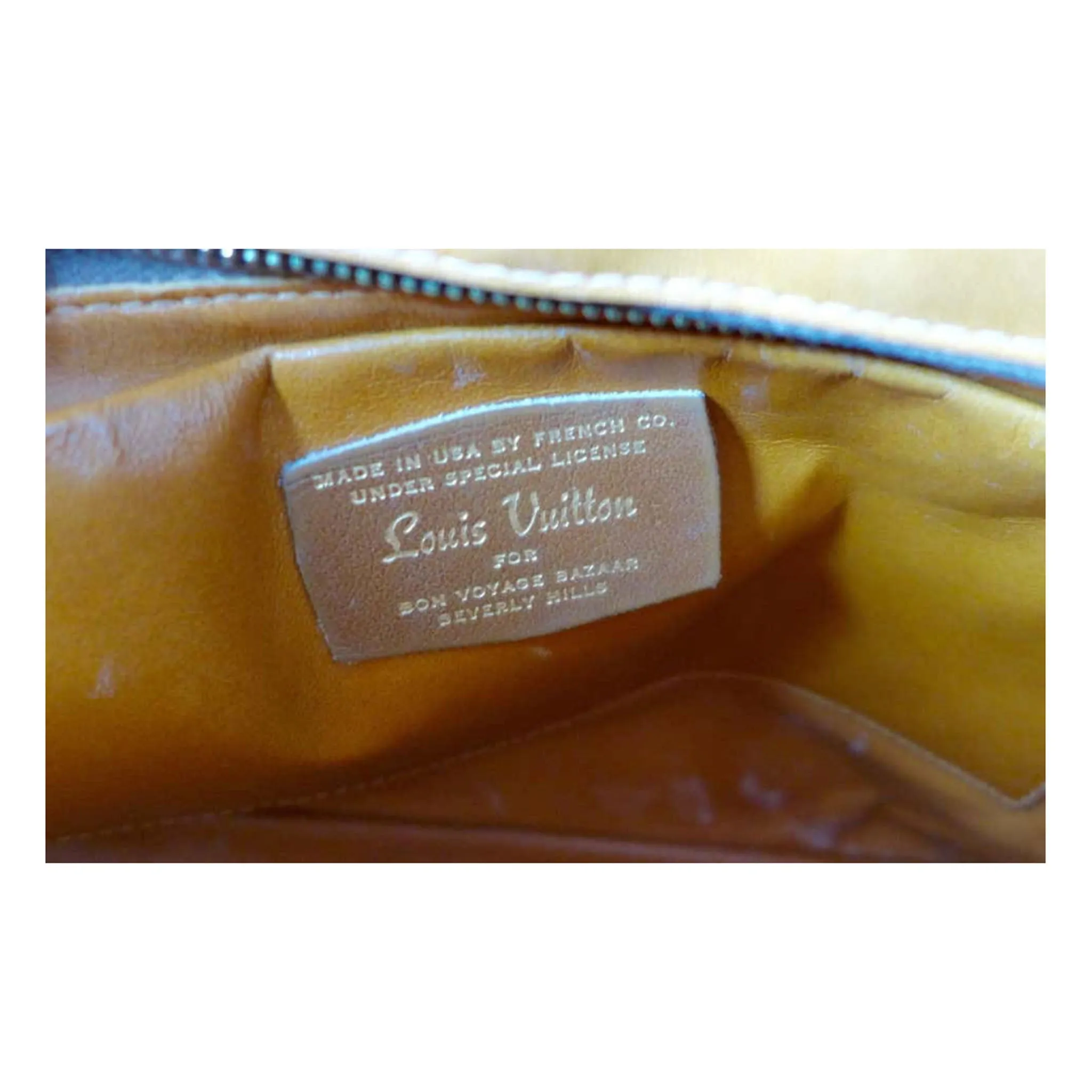 LOUIS VUITTON Shoulder Crossbody Bag