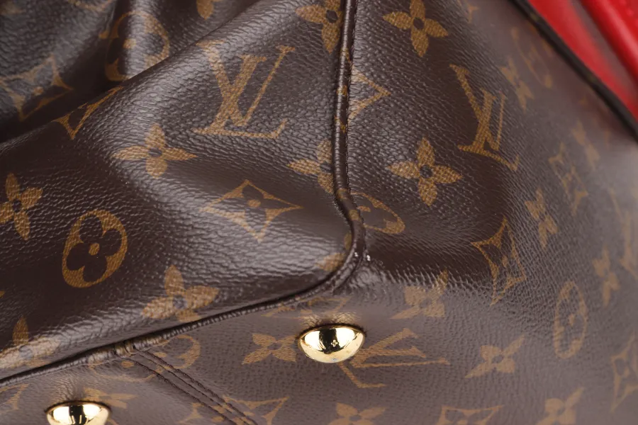 LOUIS VUITTON VENUS HANDBAG (M41738)RED LEATHER & MONOGRAM CANVAS GOLD HARDWARE, WITH STRAP, KEYS, LOCK & DUST COVER