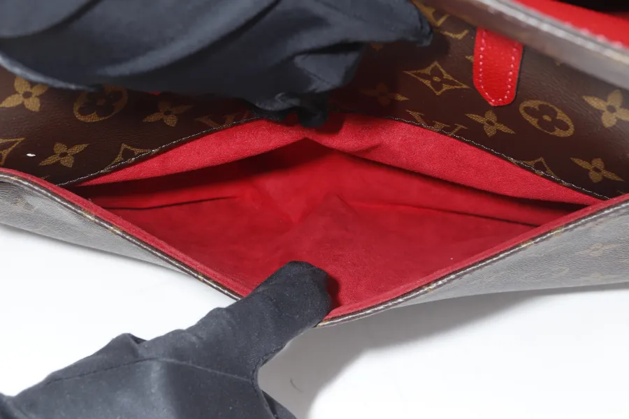 LOUIS VUITTON VENUS HANDBAG (M41738)RED LEATHER & MONOGRAM CANVAS GOLD HARDWARE, WITH STRAP, KEYS, LOCK & DUST COVER
