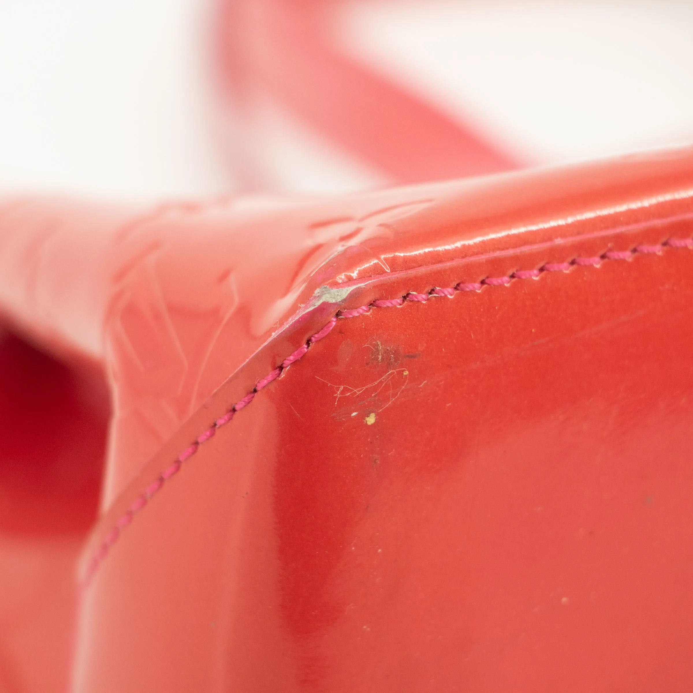 Louis Vuitton Vernis Wilshire Red Handbag #2566