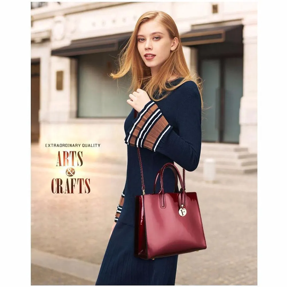 <bold>Tote  / Shoulder Bag  <br>Vegan-Leather