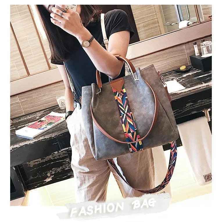 <bold>Tote / Shoulder Bag <br>Vegan-Leather