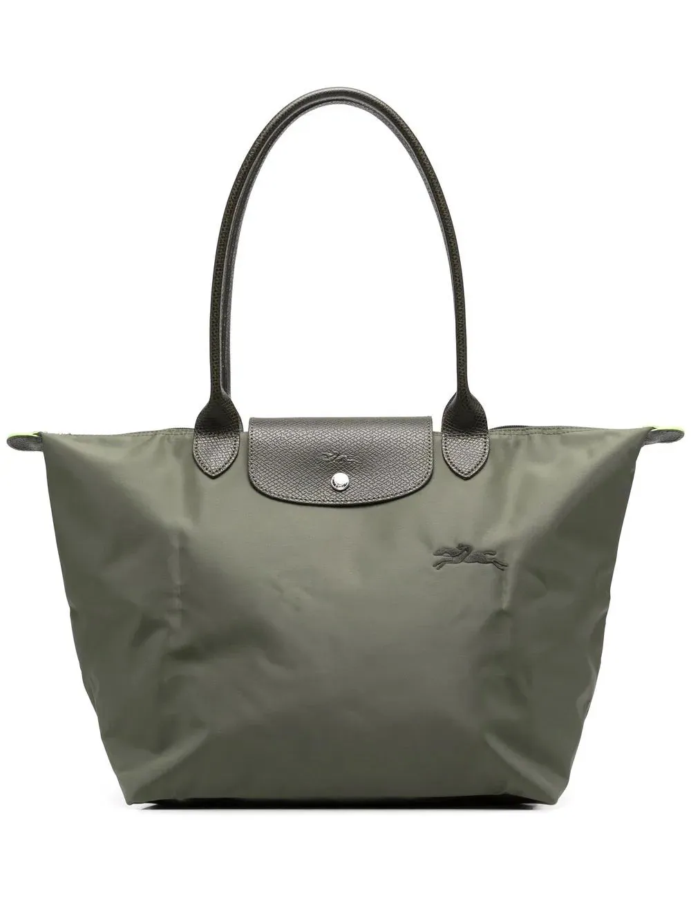 LuxeChic Handbag – Elegant and Practical Everyday Accessory