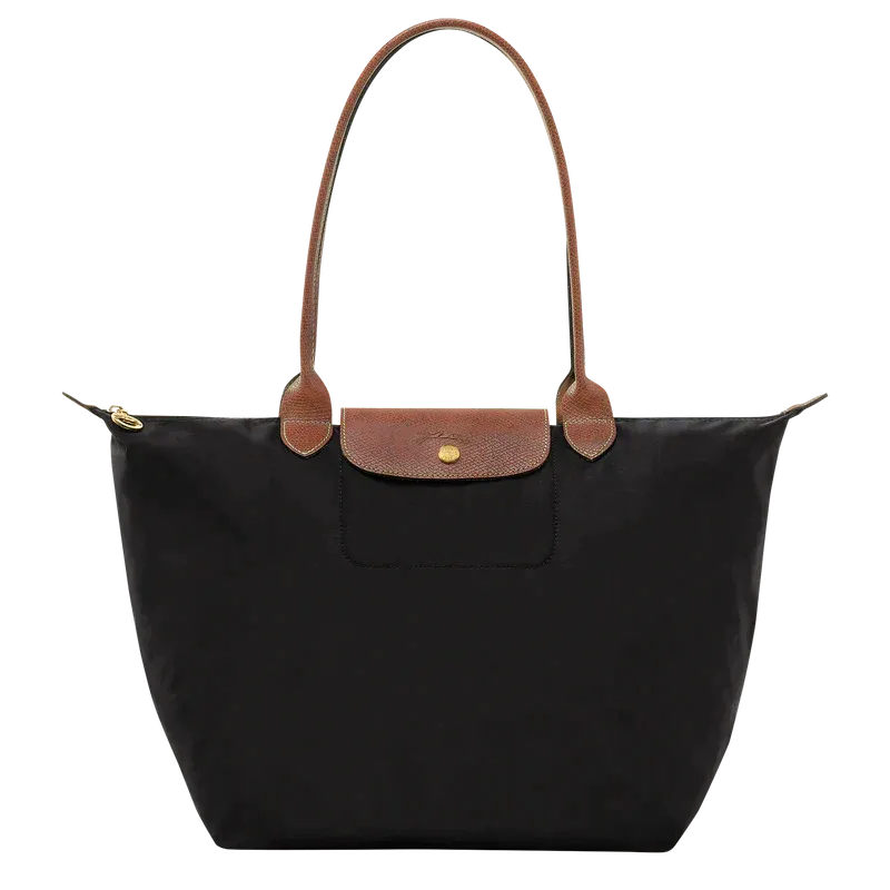 LuxeChic Handbag – Elegant and Practical Everyday Accessory