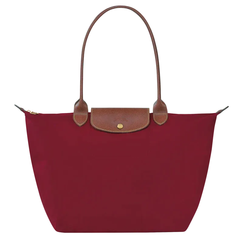 LuxeChic Handbag – Elegant and Practical Everyday Accessory