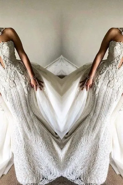Luxurious High Neck Mermaid Sleeveless Wedding DressNew Arrival Lace Appliques Overskirt Bridal Gown