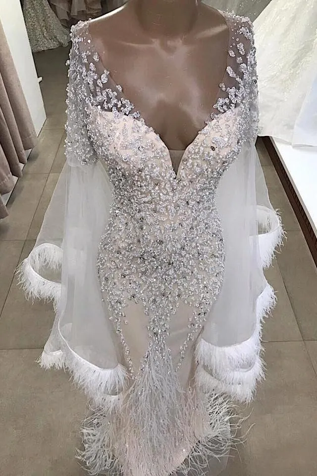 Luxurious Mermaid V-neck Long Sleevess Crystal Floor Length Prom Dresses With Tassels