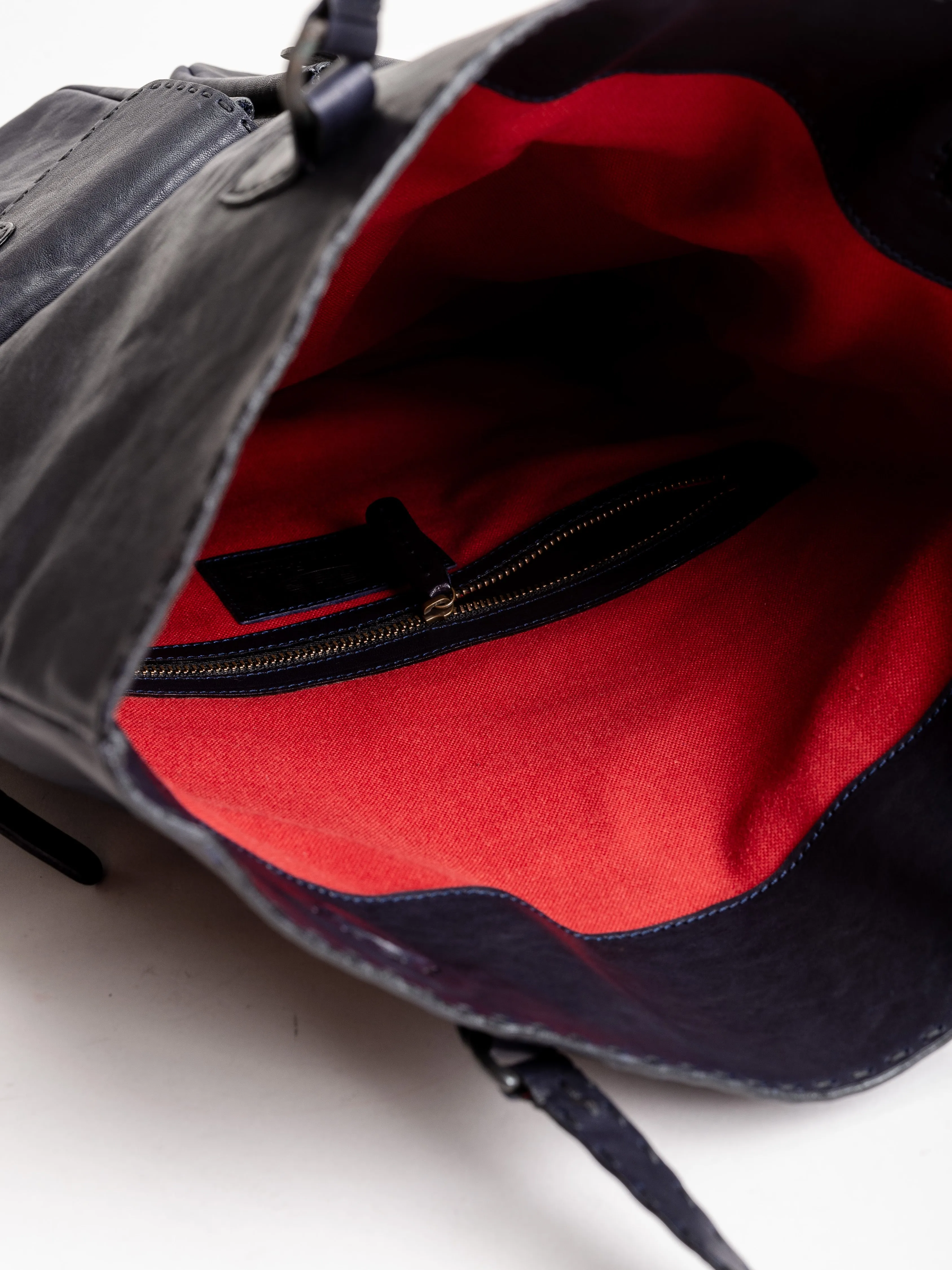 malta crossbody bag - navy