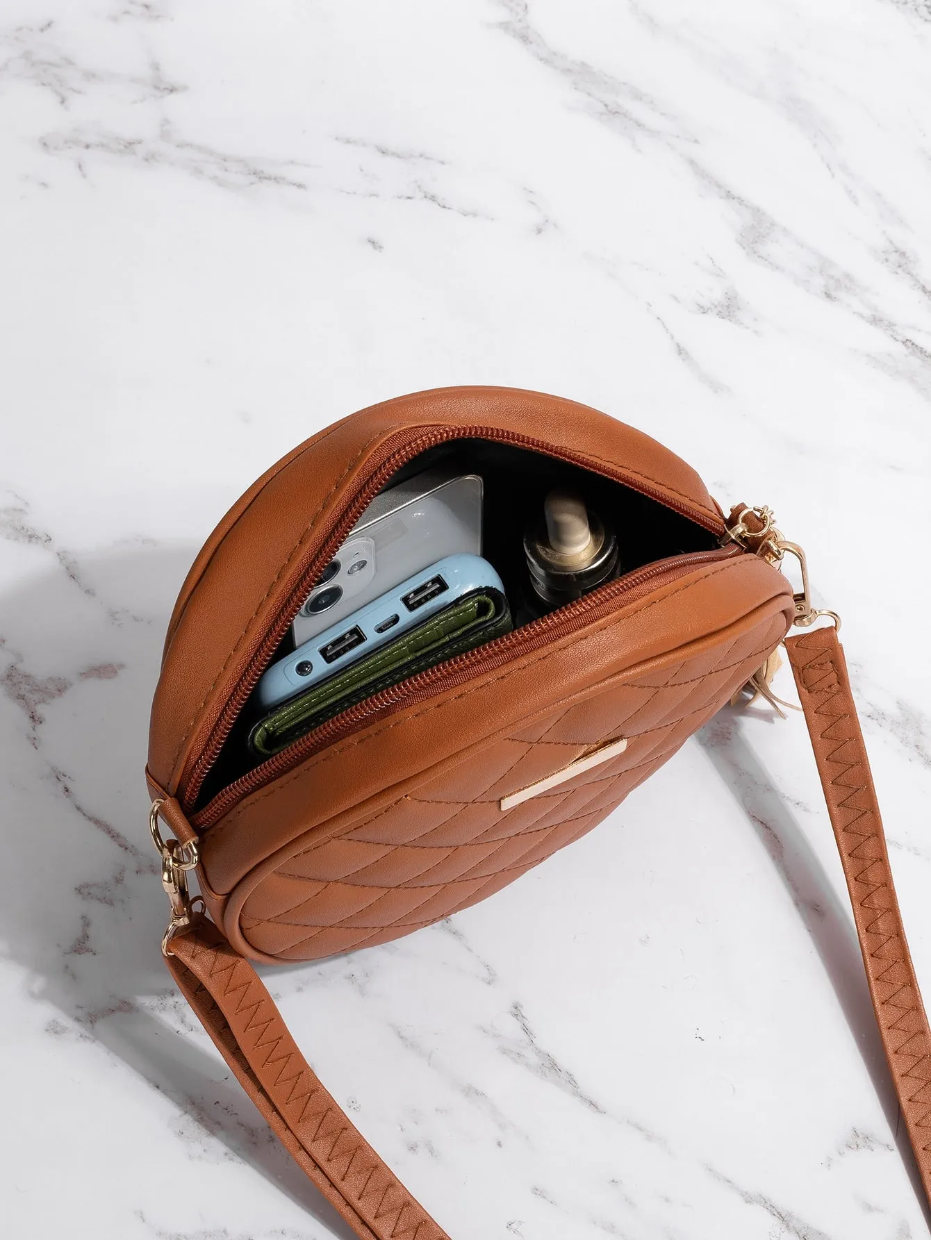 Mini Quilted Tassel & Metal Decor Circle Bag