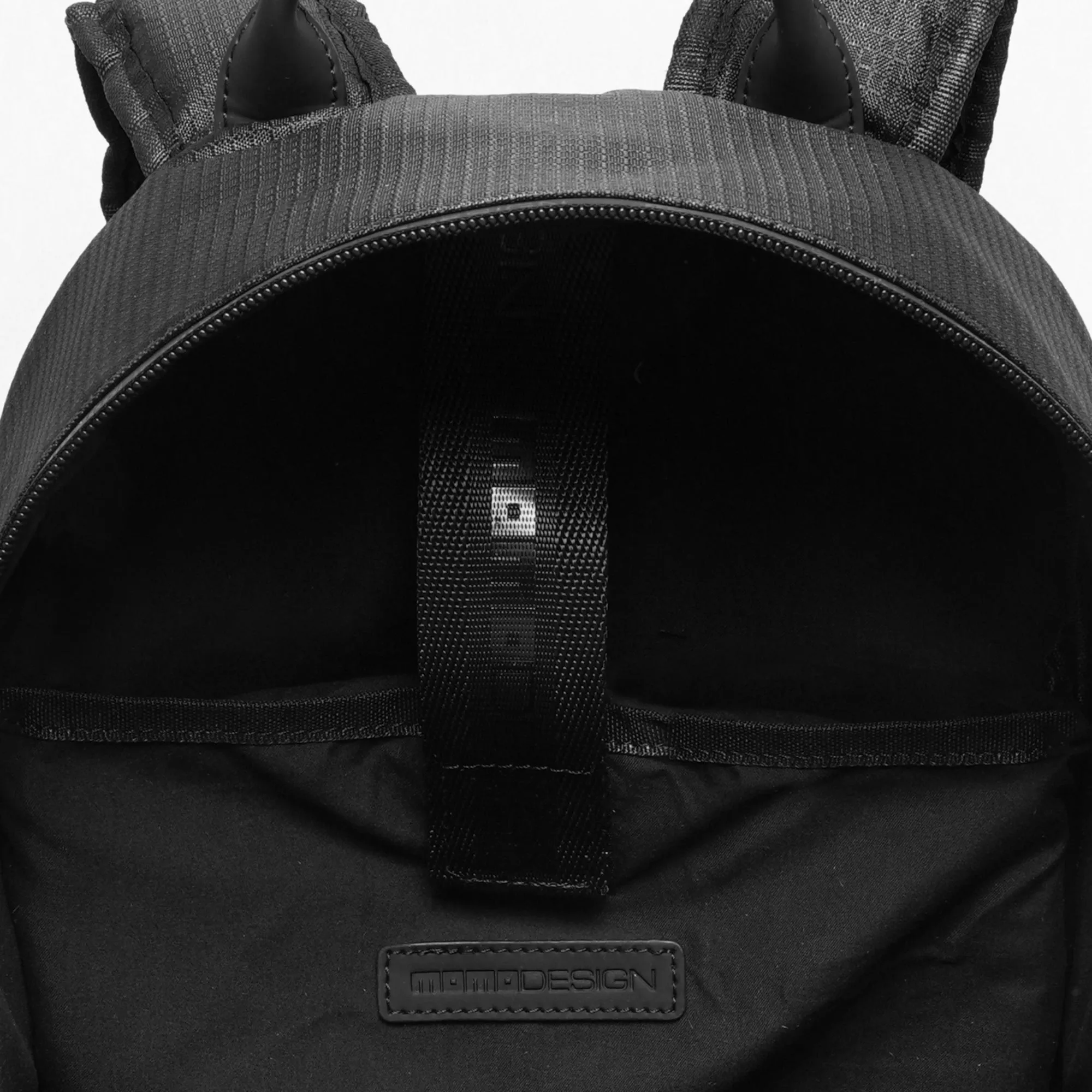Momodesign Zaino Sportivo Adventure tasca frontale nero