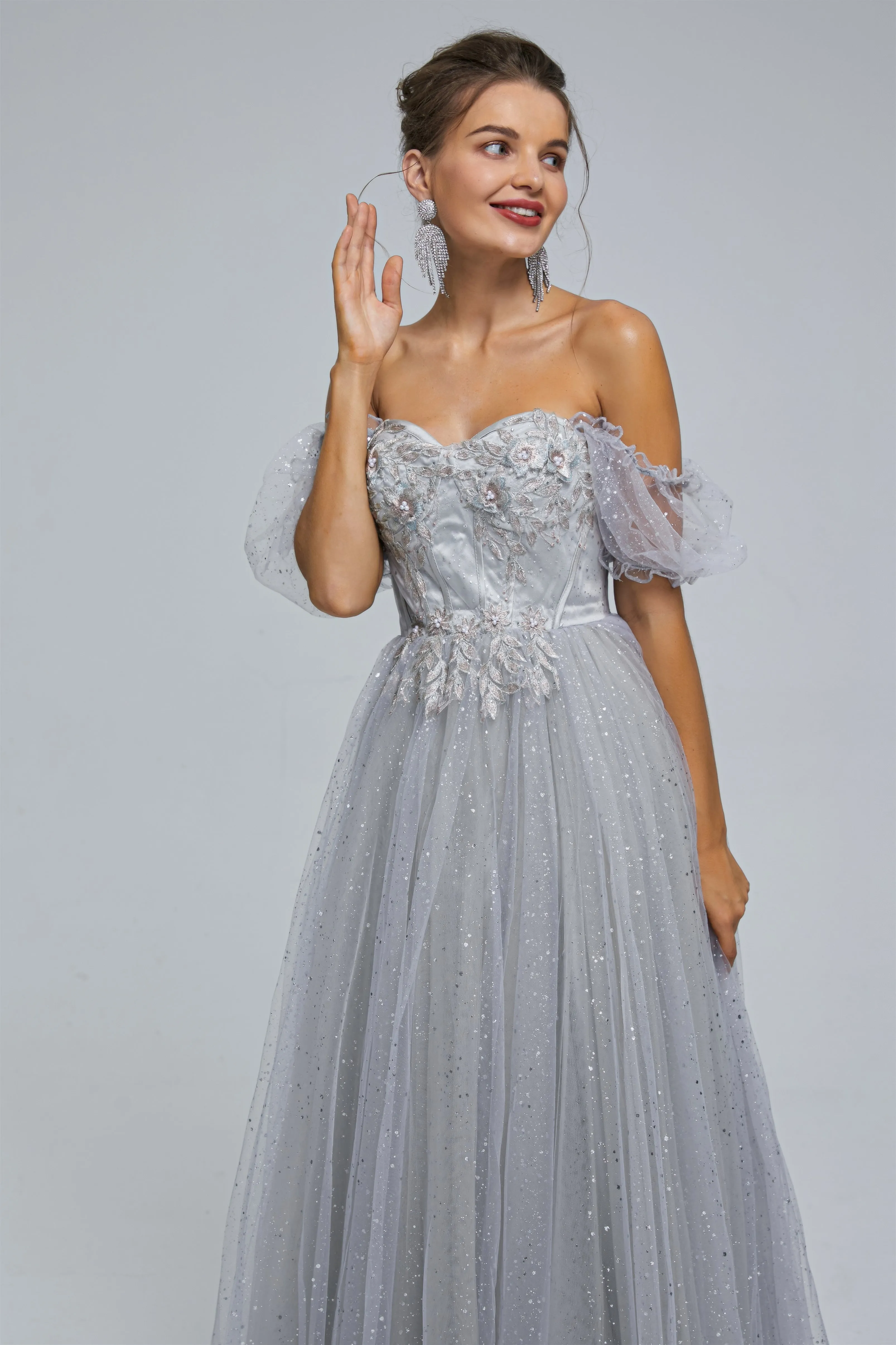 Off-the-shoulder Lace Applique Ankle Length Backless Vintage Beautiful Ball Gown Prom Dress