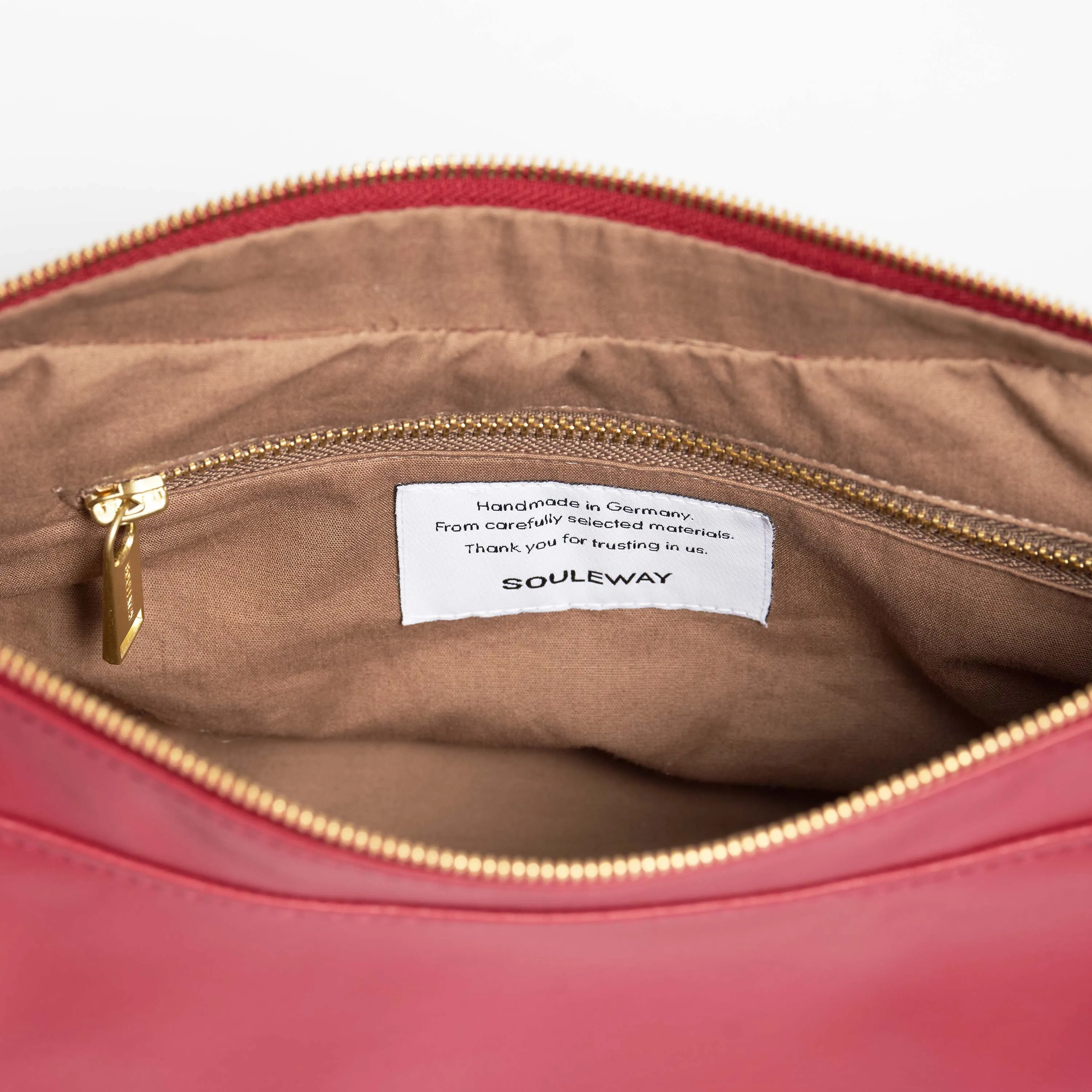 Oleatex Vegan Olive Leather Half Moon Bag S | Cherry Red