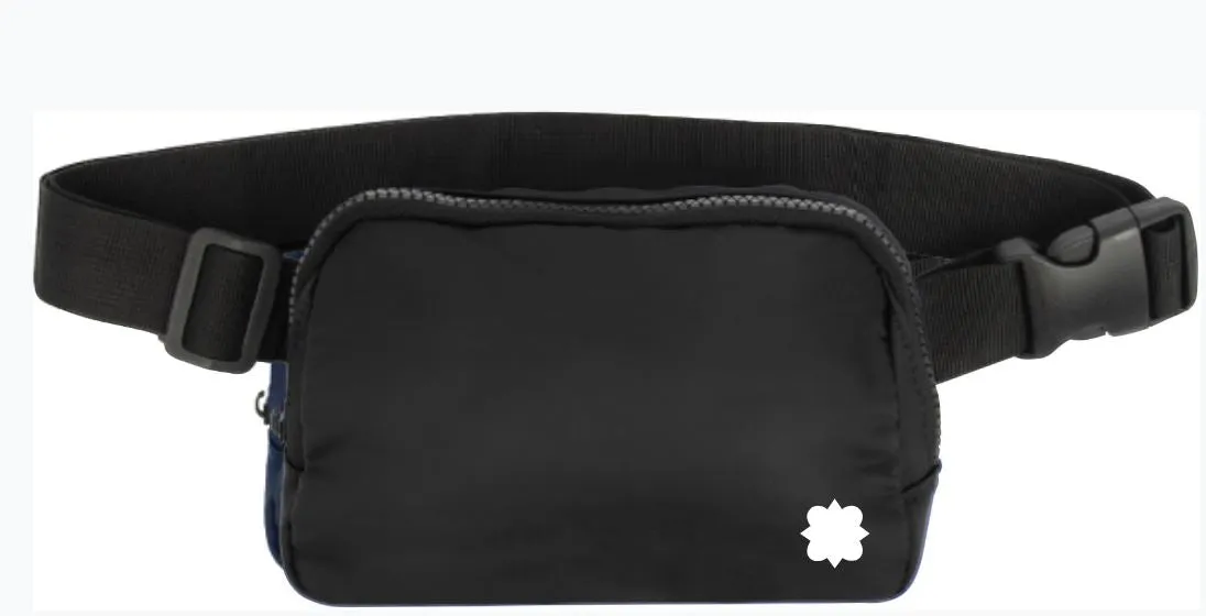 Quatrefoil Crossbody