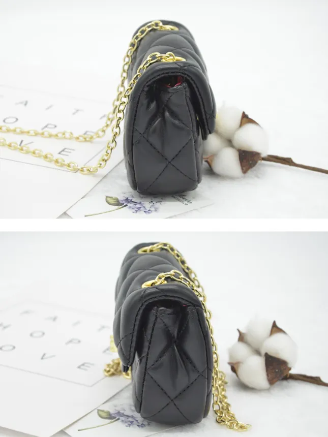 Quilted Cutie Crossbody Coin Purse