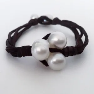 "Simply Knot" Freshwater Pearl Bracelet