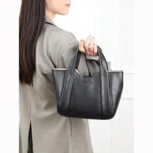 Raine Seam Crossbody