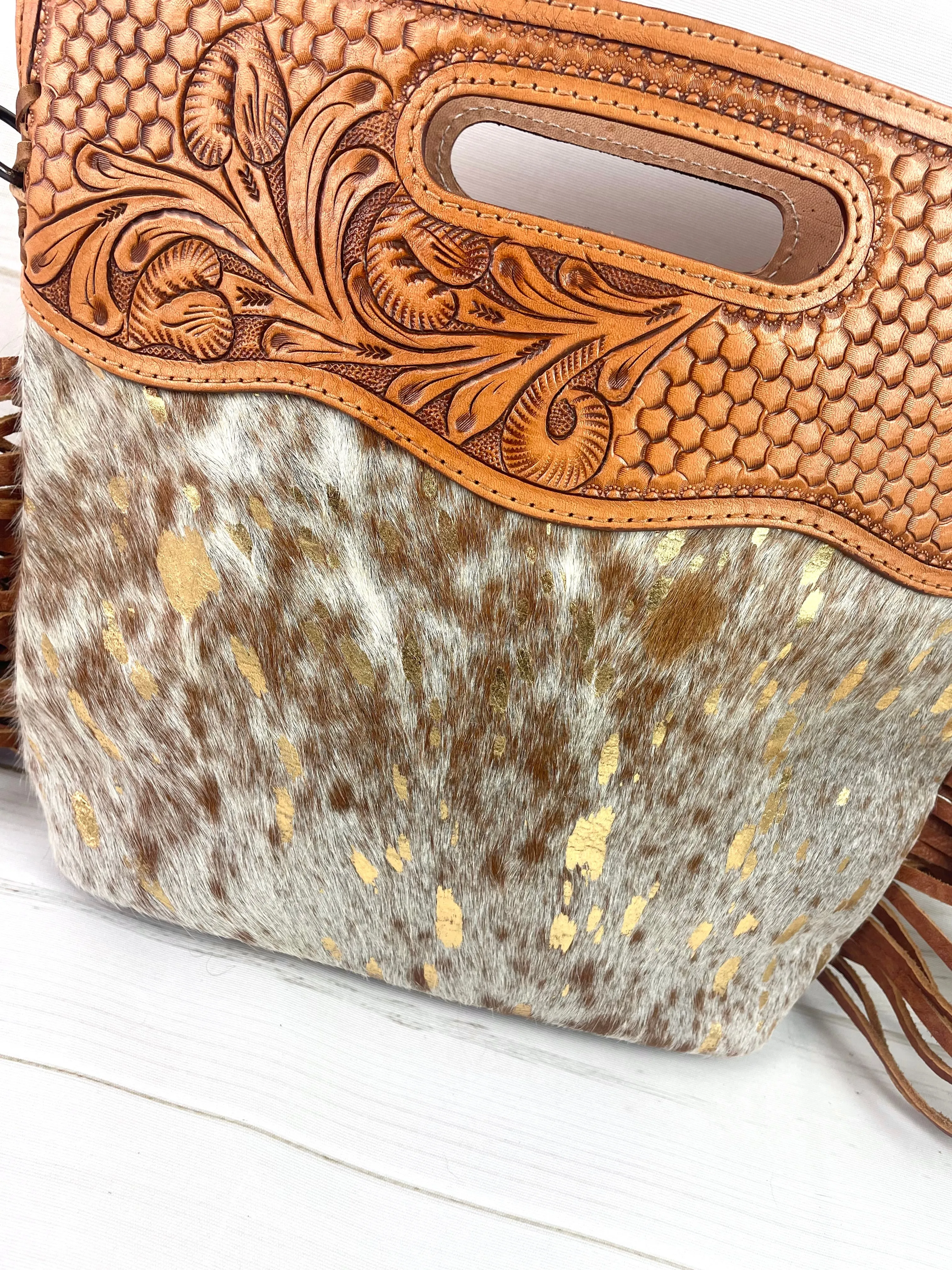 SALE! Tan Hide Gold Fleck Tooled Handle Fringe / Crossbody Handbag