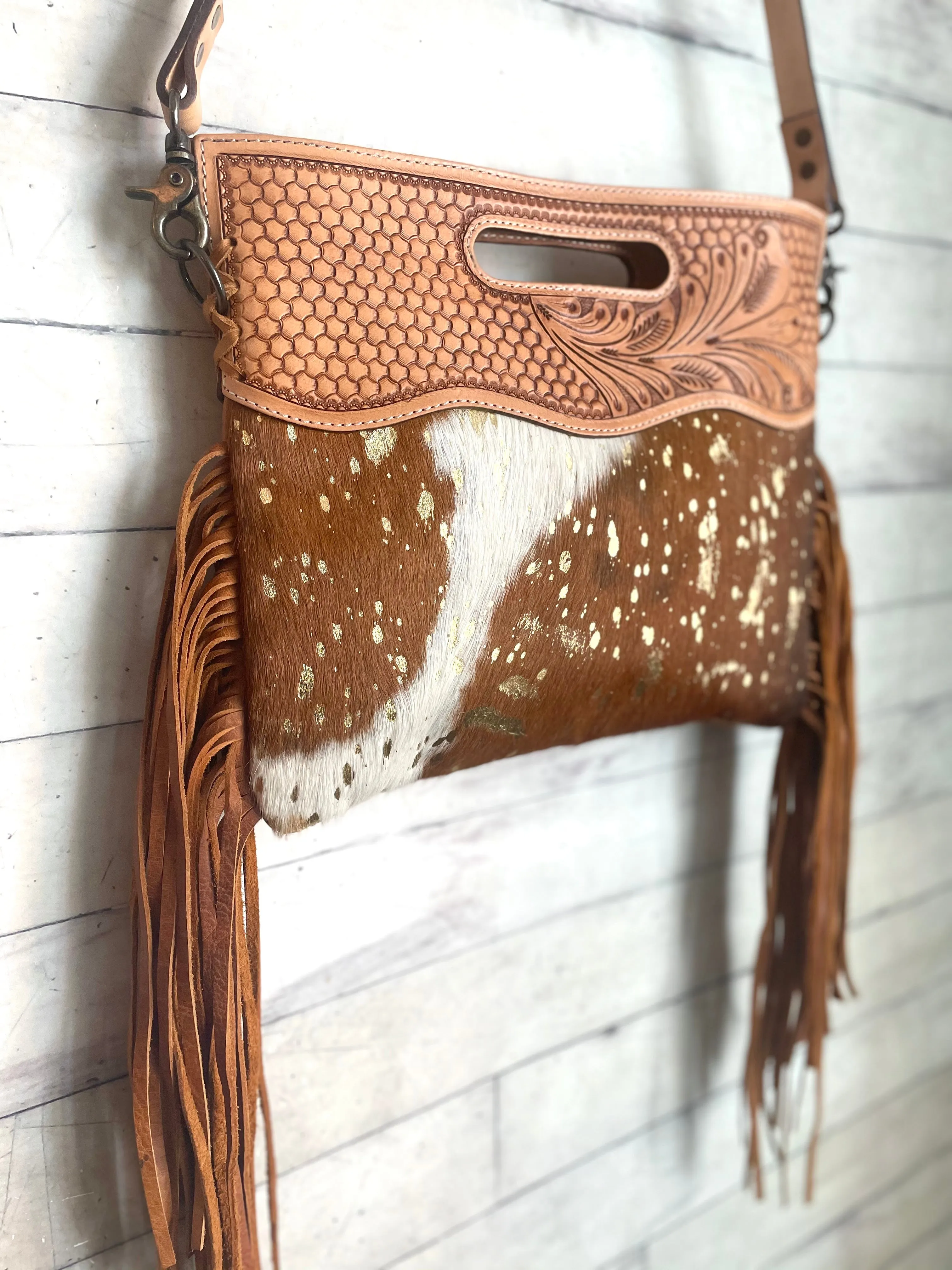 SALE! Tan Hide Gold Fleck Tooled Handle Fringe / Crossbody Handbag