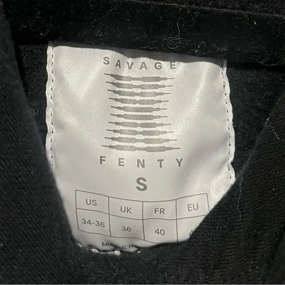 SAVAGE X FENTY- Black Slouchy Oversized Casual Hoodie Size S