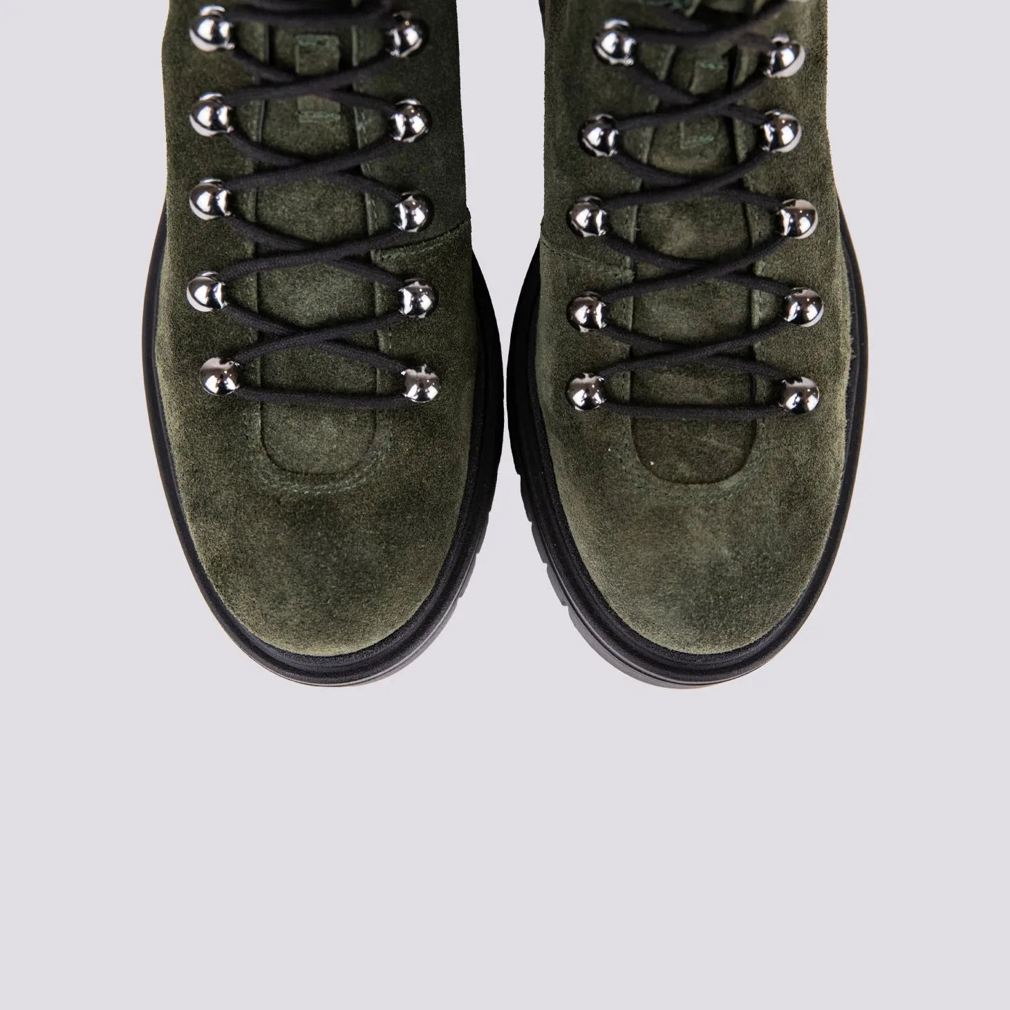 SCARPONCINO ALTO CON ALLACCIO TREKKING IN CAMOSCIO VERDE MILITARE
