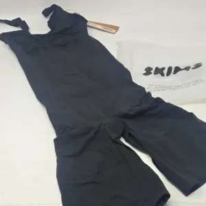 SKIMS Everday Sculpt Mid Thight Bodysuit Onyx