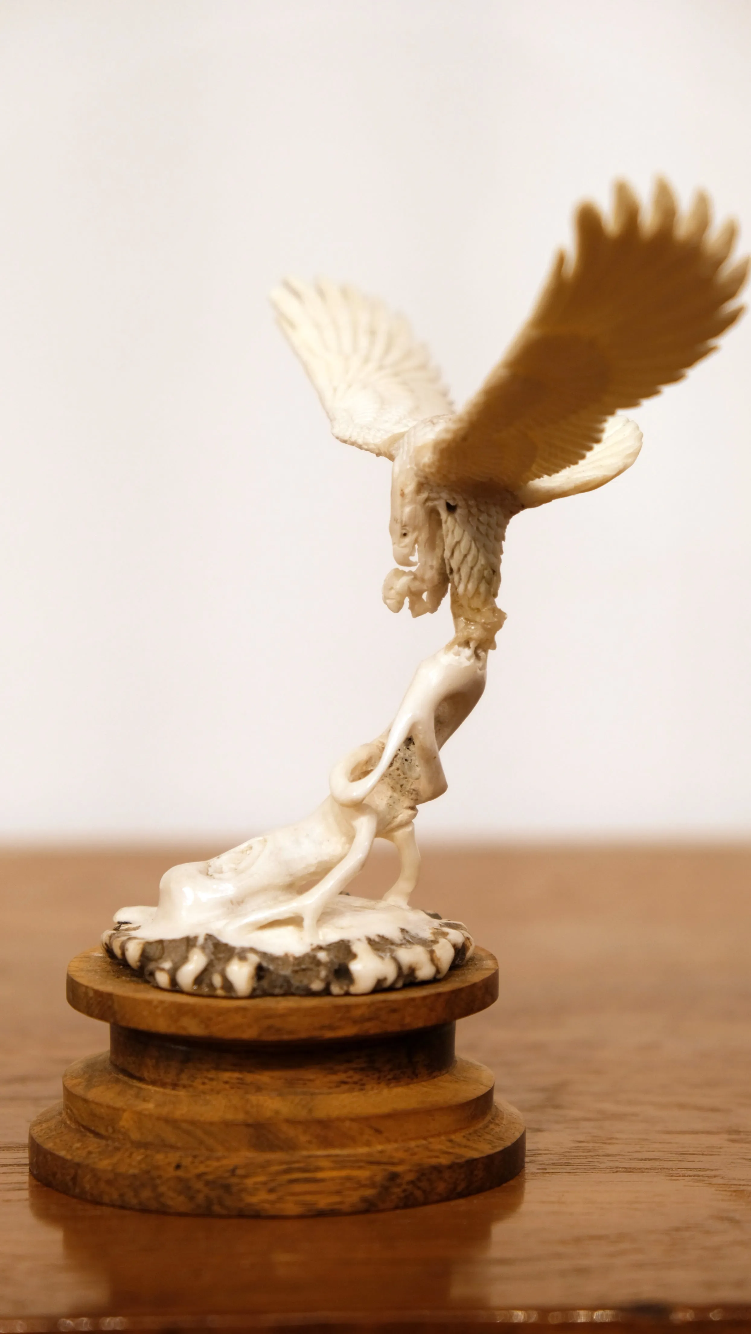 SOARING EAGLE CARVED FROM ANTLER