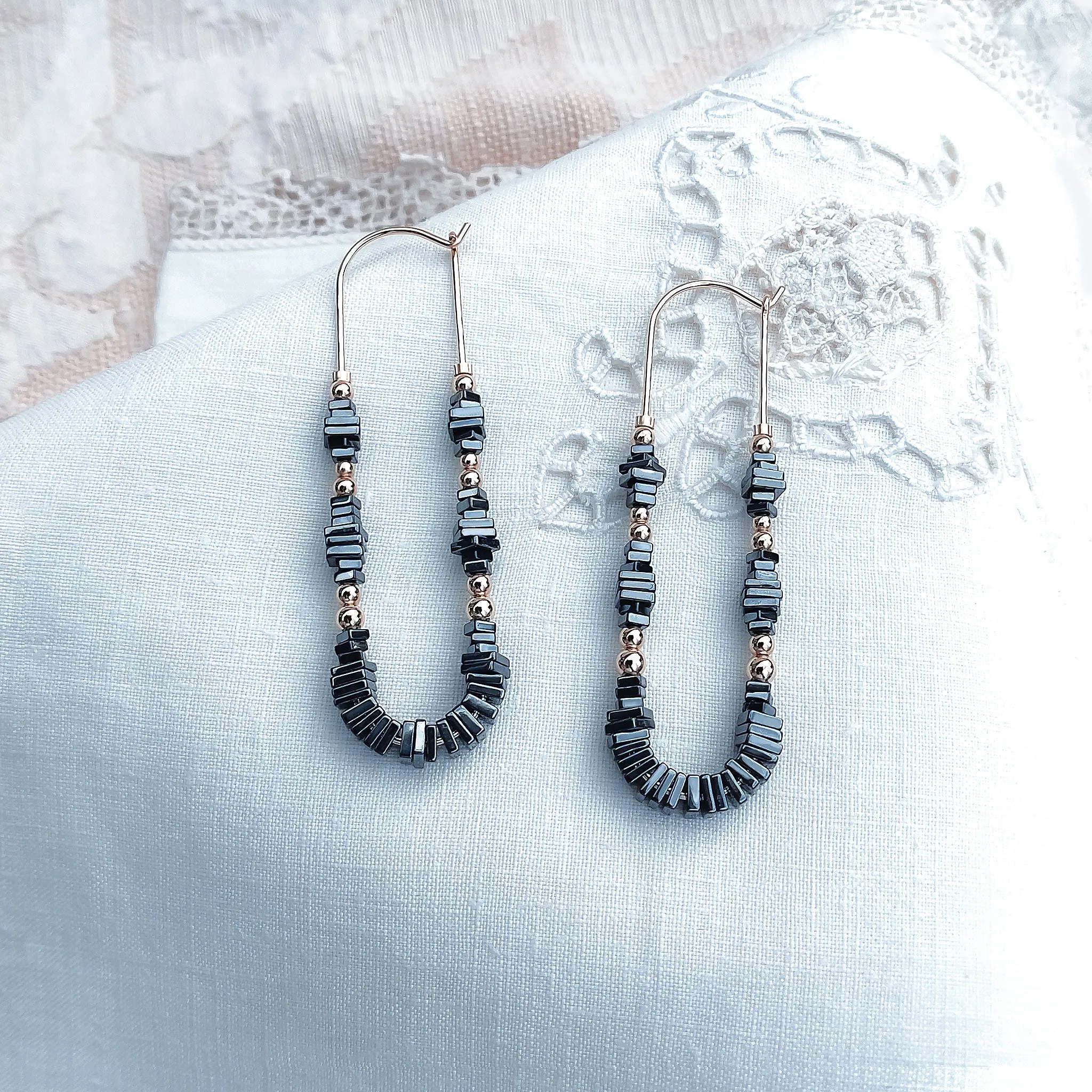 TESSÉRA Oblong Bead Hoops