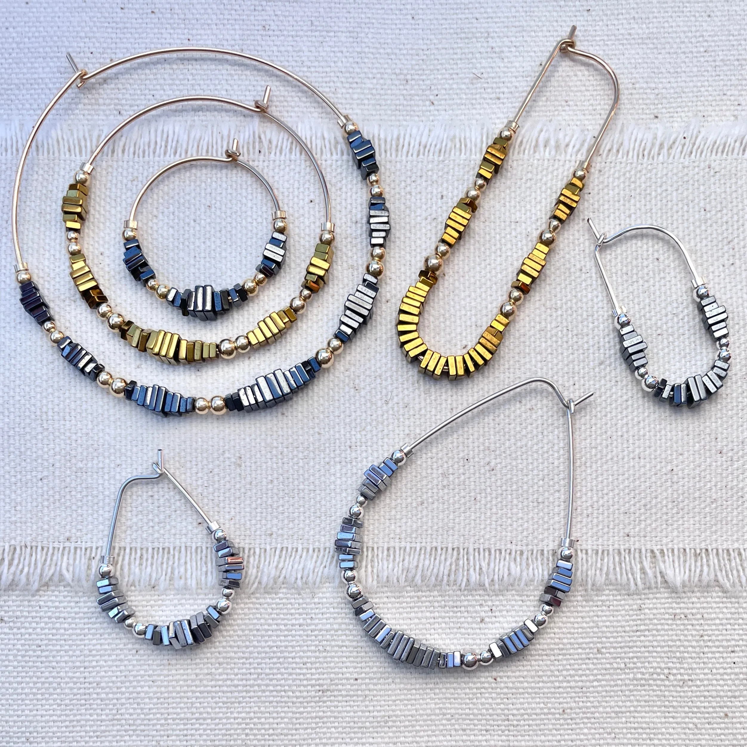 TESSÉRA Oblong Bead Hoops