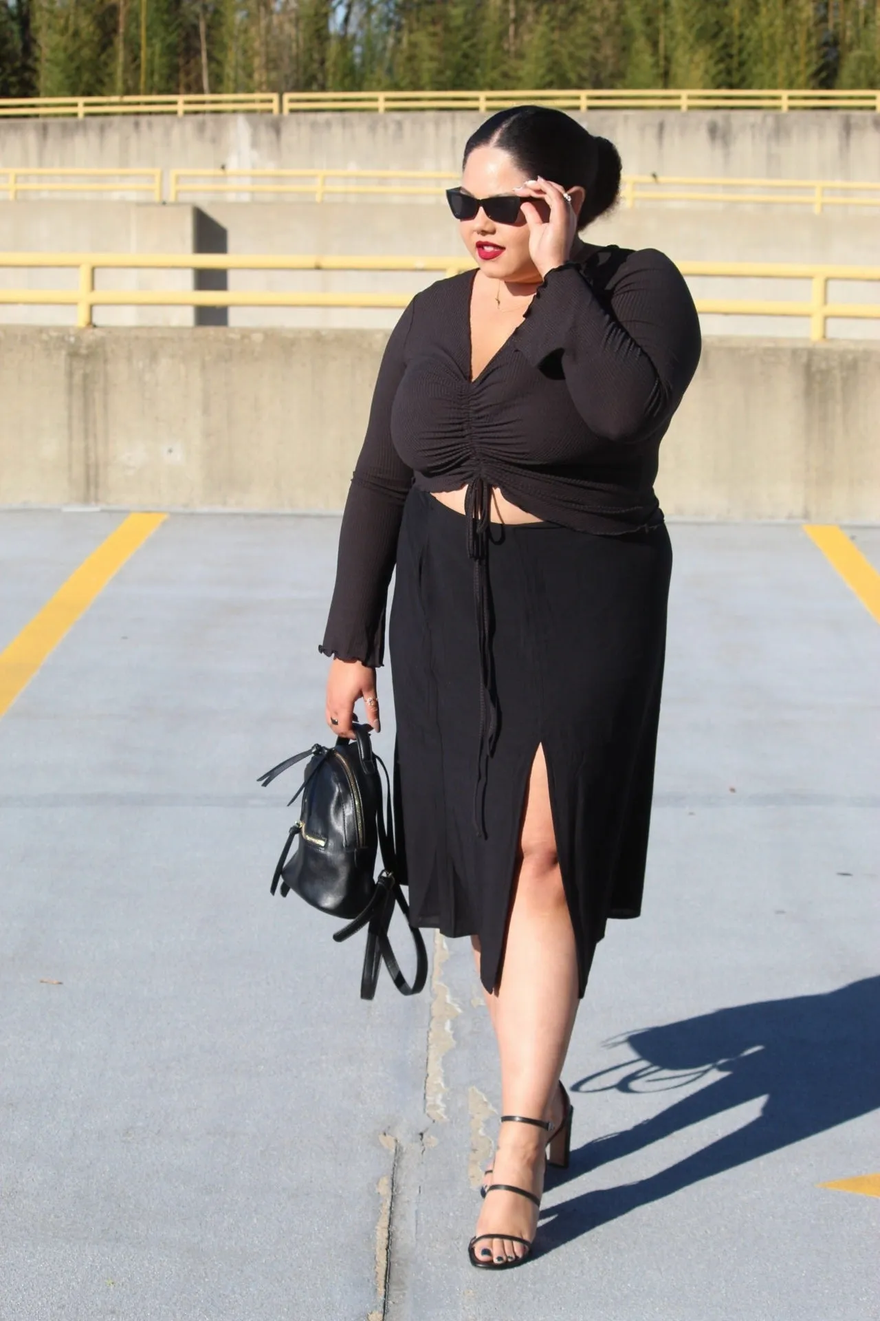 THE RUCHED SLIT SLEEVE BLACK TOP