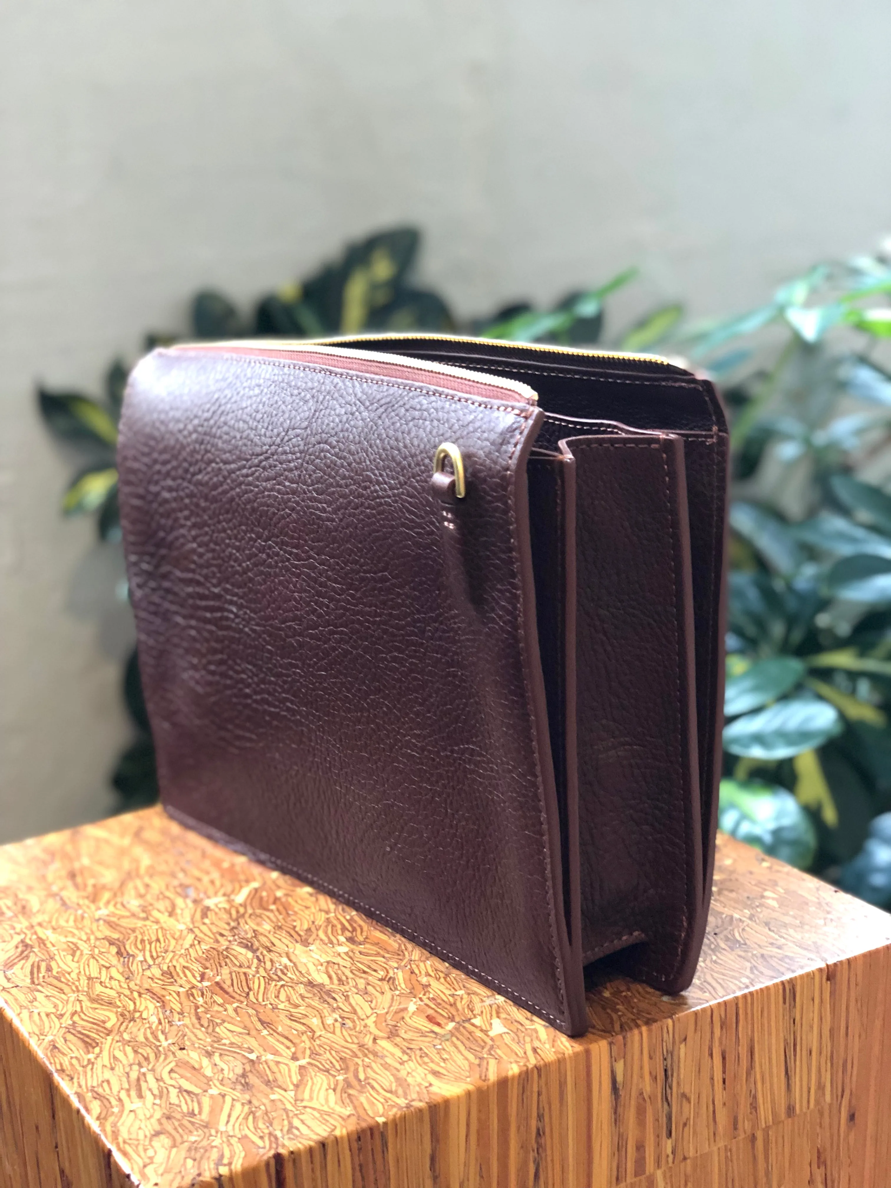 Tripp II Handbag Chestnut