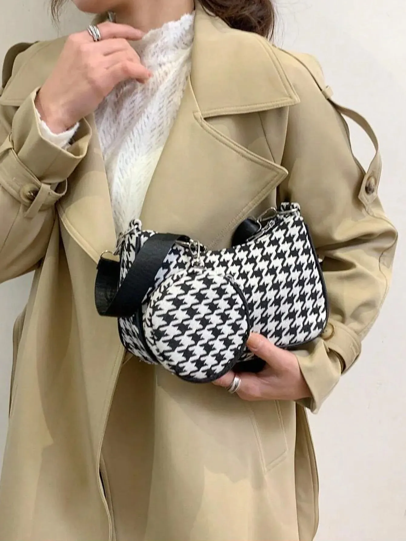 Versatile Personality Crossbody & Shoulder Bag With Black Wallet
