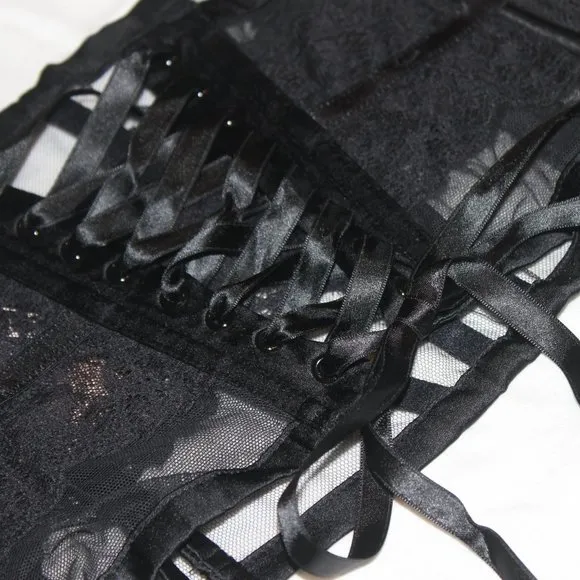 Victoria's Secret Designer Collection Garter Belt