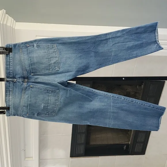 VINCE CROPPED JEANS
