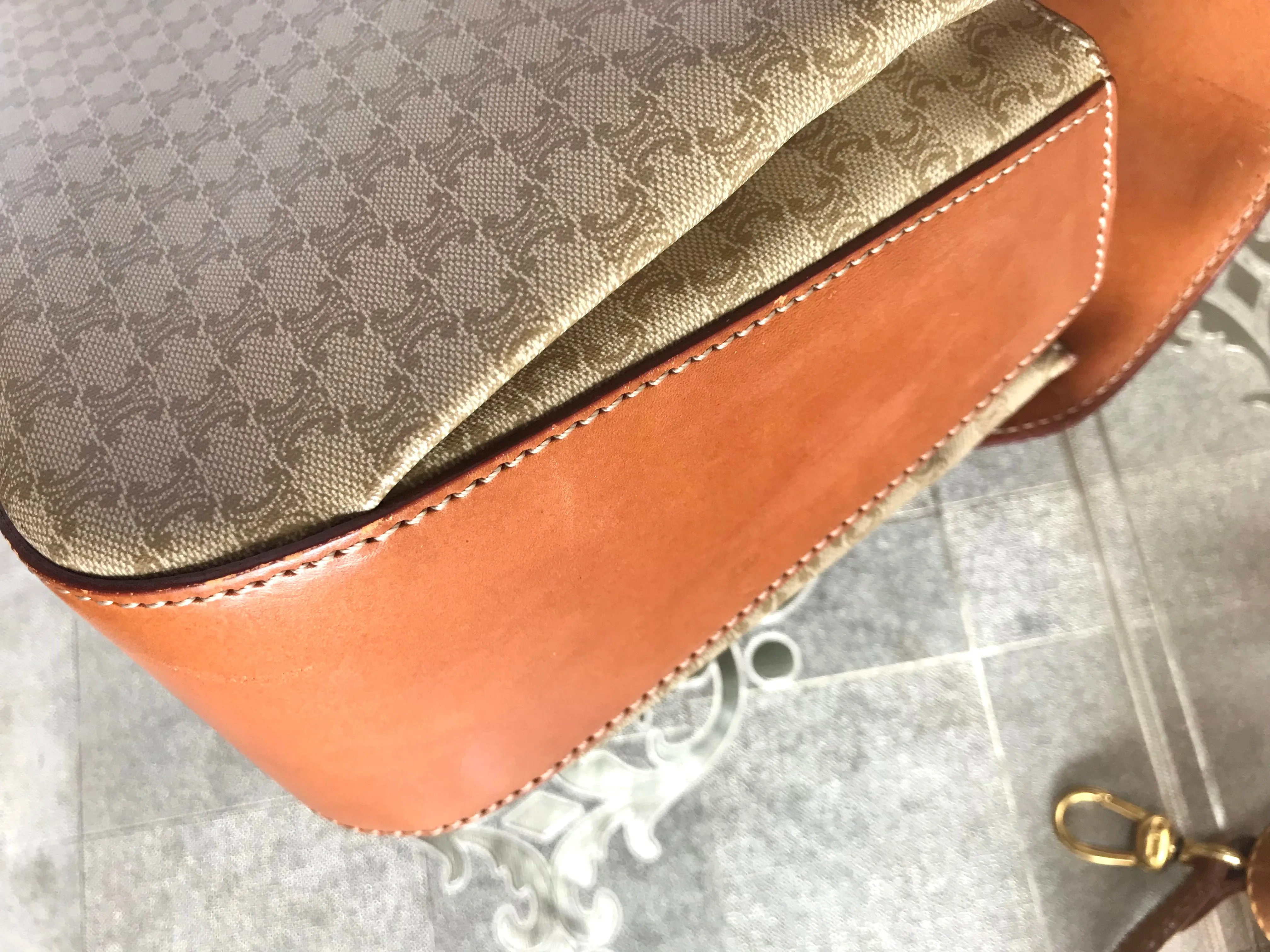 Vintage Celine beige macadam blaison handbag with brown leather trimming. Classic purse. Shoulder bag.