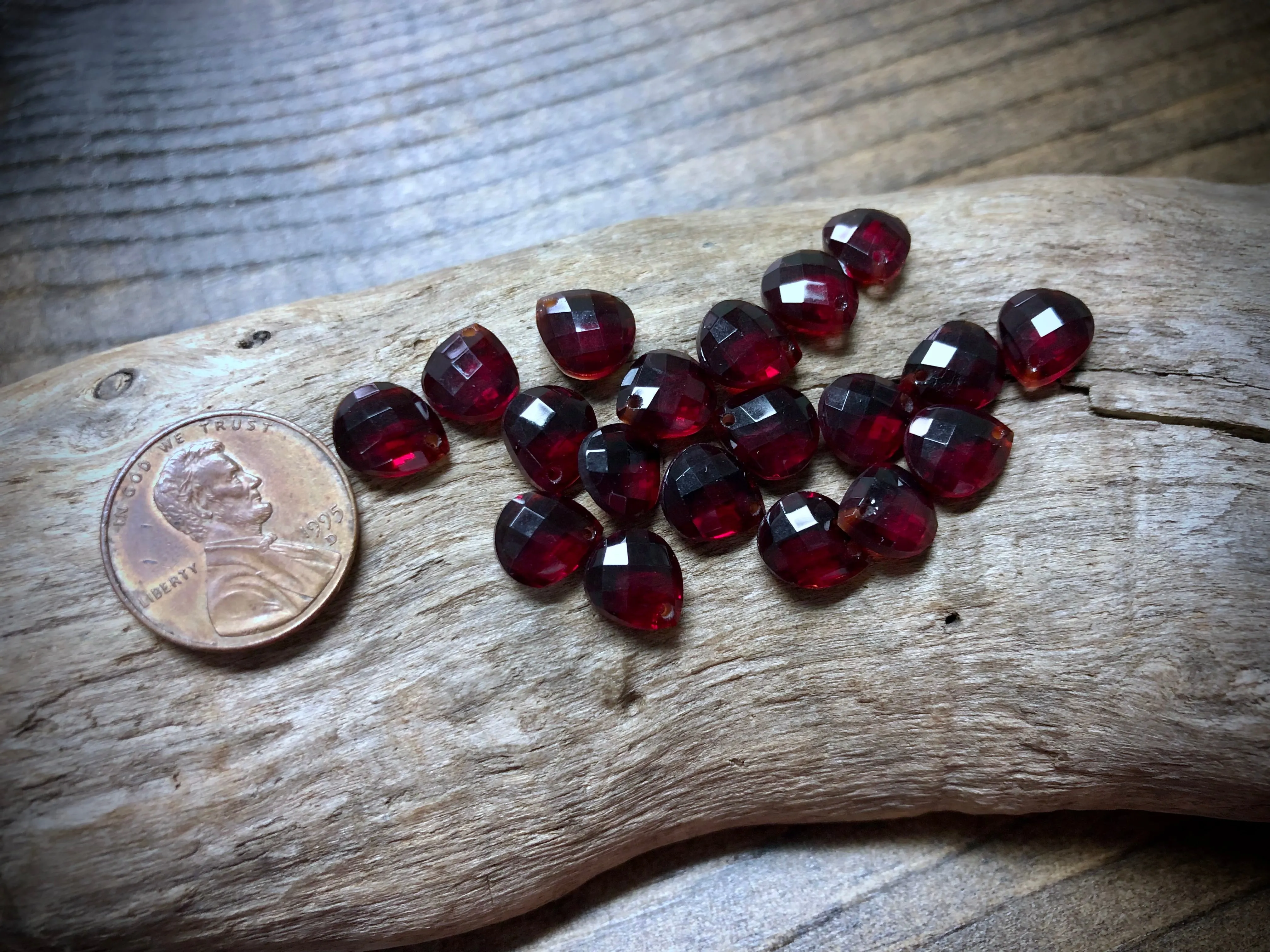 Vintage Czech Glass Faceted Briolette Bead - 9mm x 8mm - Garnet
